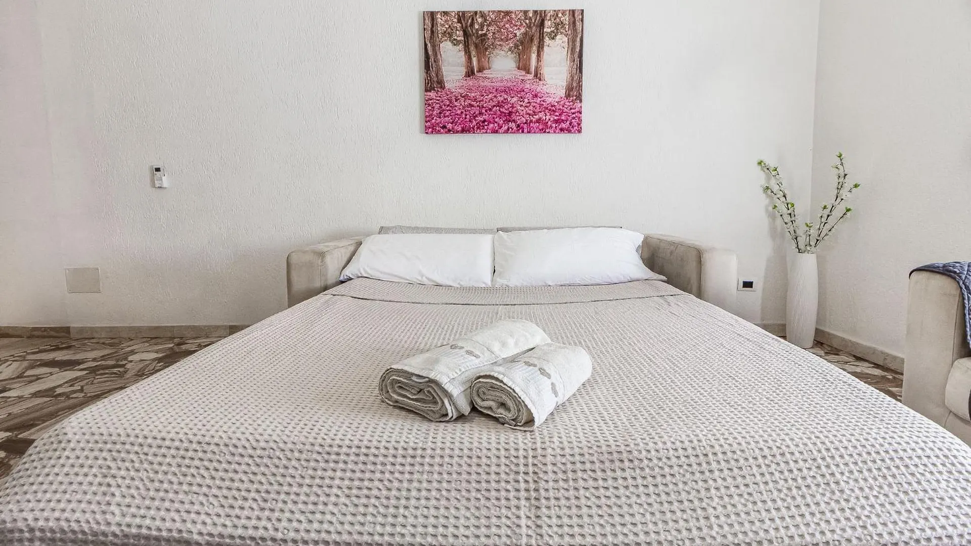 Lovely Piazza Santa Maria Apartment Sassari 0*,
